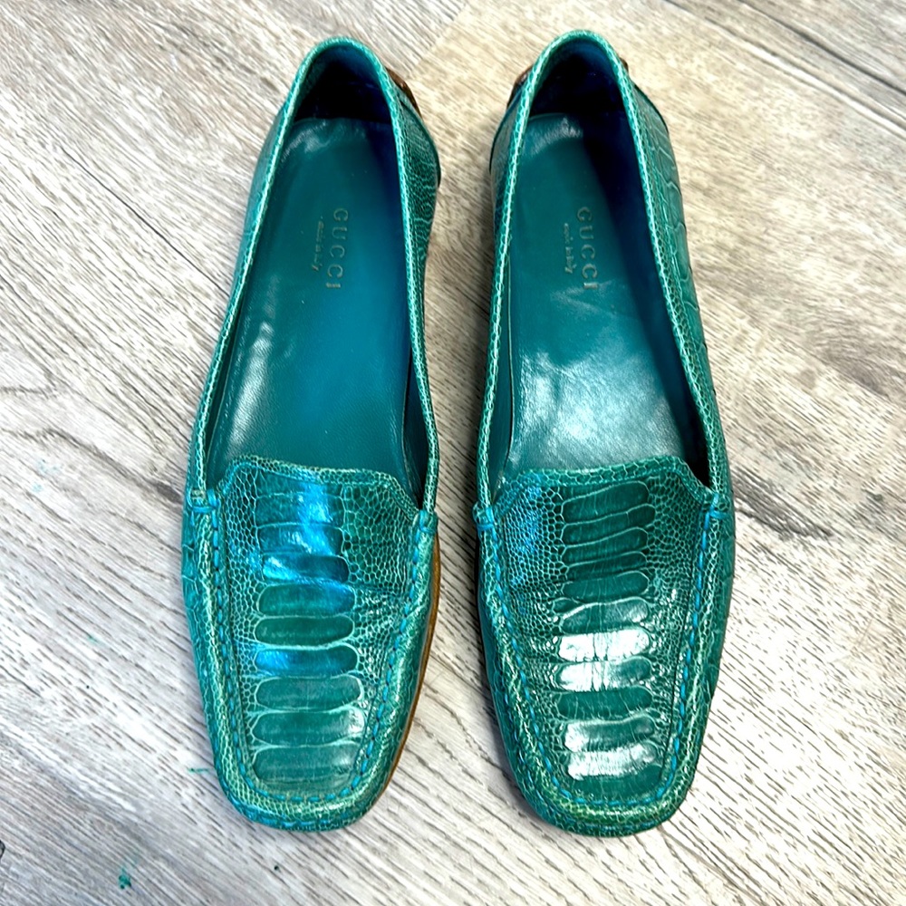 GUCCI crocodile leather slip on driving shoes with rubber soles teal 6 1/2